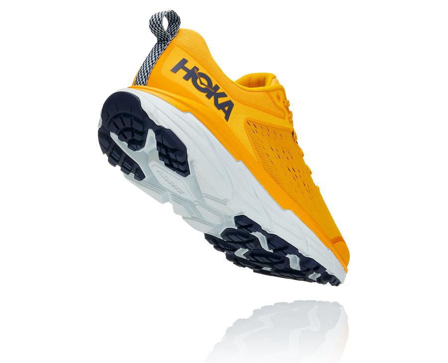 Hoka One One トレイルシューズ メンズ 黄色 - チャレンジャー ATR 6 - LM4218579